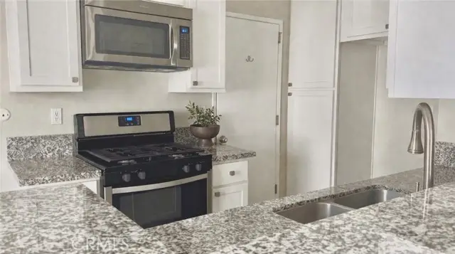 407 Park Vista, Anaheim, CA 92806 - #2