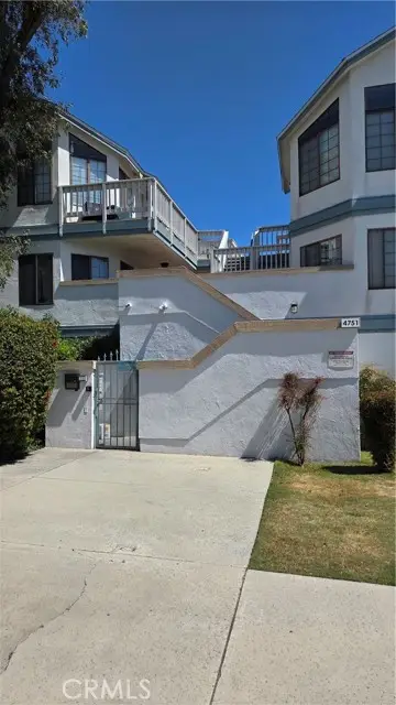 4751 Pacific Coast, Long Beach, CA 90804