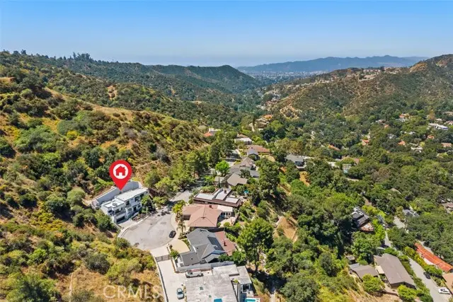 3060 Hollywell, Glendale, CA 91206 - #2