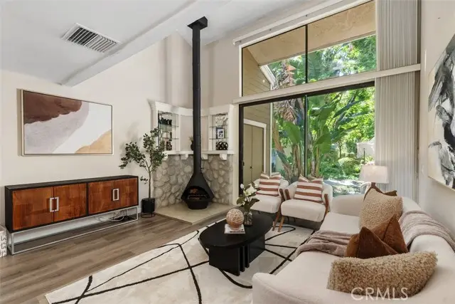 204 Pineview, Irvine, CA 92620 - #2
