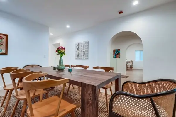4016 6th Avenue, Los Angeles, CA 90008