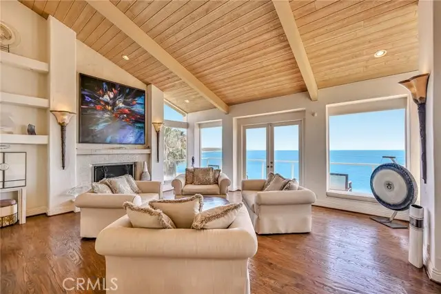31532 Victoria Point, Malibu, CA 90265 - #2