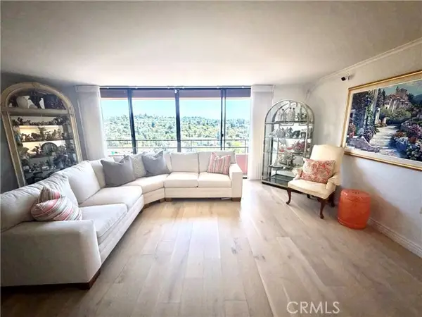 24055 Paseo Del Lago  #1204, Laguna Woods, CA 92637