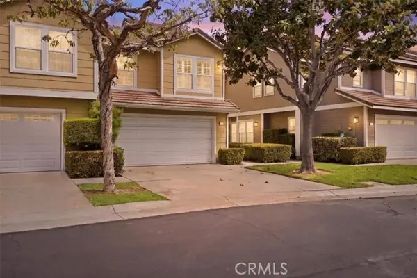 2720 Walnut Avenue  #81, Orange, CA 92867