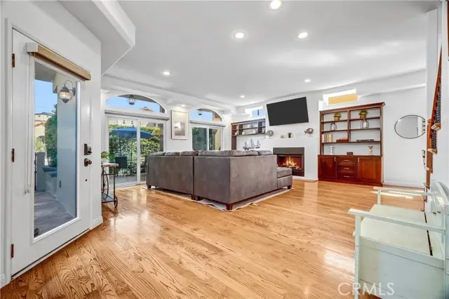 179 Pomona, Long Beach, CA 90803 - #1