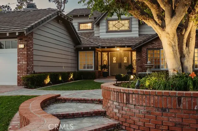 3911 Rolling Green, Orange, CA 92867 - #2