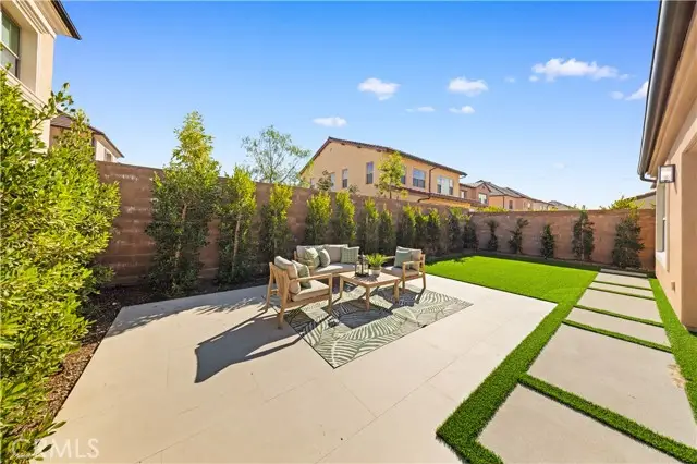 106 Albero, Irvine, CA 92602 - #1