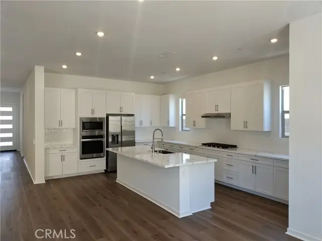 15936 Conservatory Drive, Fontana, CA 92336 - #3