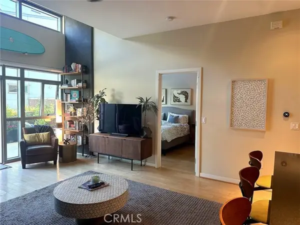 800 The Mark  #102, San Diego, CA 92101