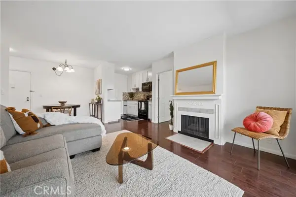 5840 Benner  #301, Los Angeles, CA 90042