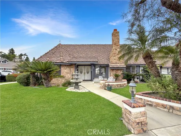 1571 Santiago Boulevard, Orange, CA 92867
