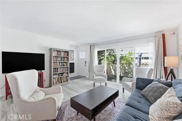2112 Warfield  #10, Redondo Beach, CA 90278 - #3