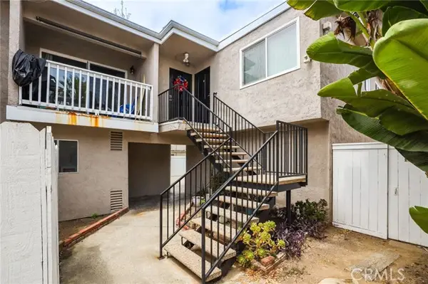 205 13th Street  #D, Huntington Beach, CA 92648