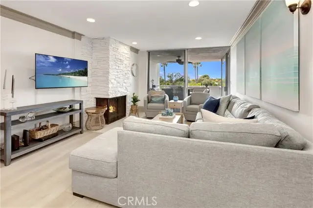781 Avocado, Corona Del Mar, CA 92625 - #1