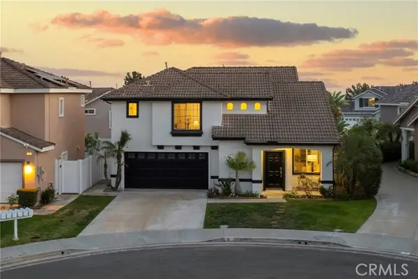 5 Chatri Circle, Lake Forest, CA 92610