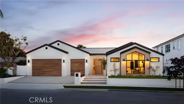 1453 Galaxy Dr, Newport Beach, CA 92660