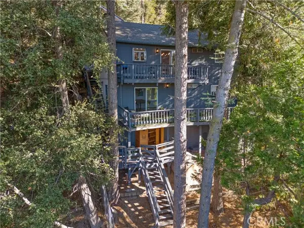 24556 Geneva Drive, Crestline, CA 92325