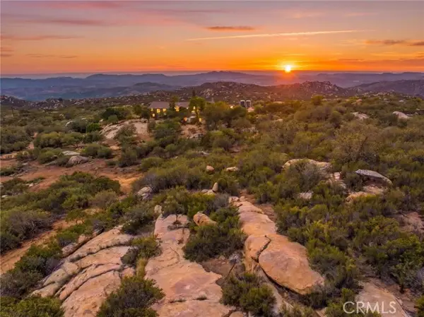 23315 Old Wagon Road, Escondido, CA 92027
