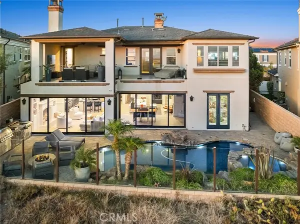 4682 Oceanridge, Huntington Beach, CA 92649