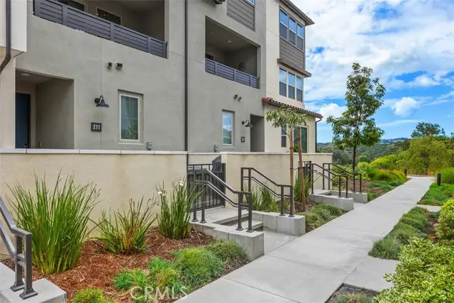 211 Equine Way, Ladera Ranch, CA 92694 - #1