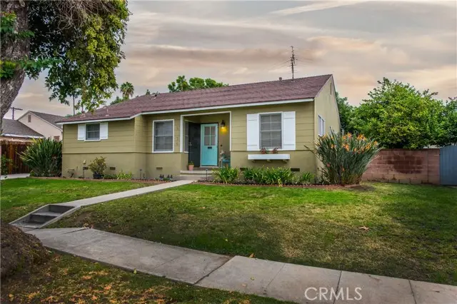 8136 Garden Grove, Reseda, CA 91335 - #1