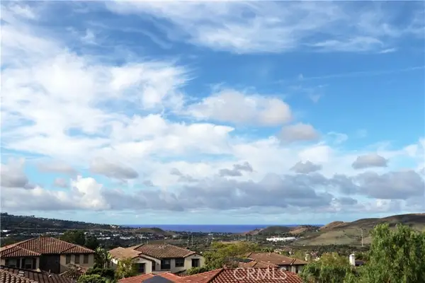 19 Calle Estilo Nuevo, San Clemente, CA 92673