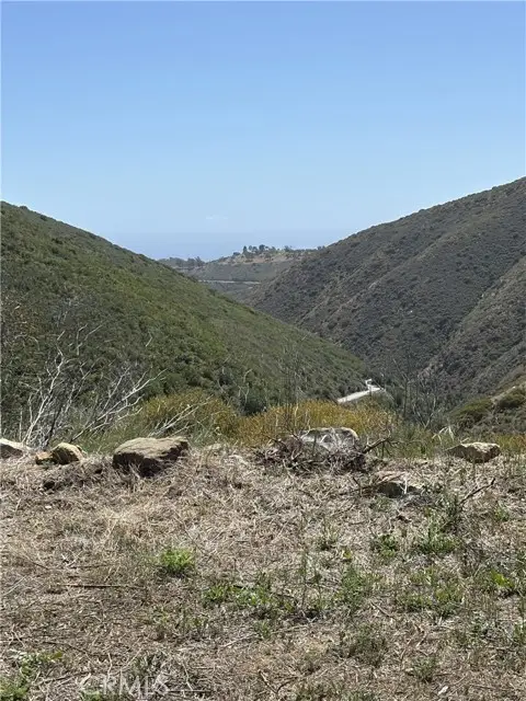 12110 Yellow Hill, Malibu, CA 90265
