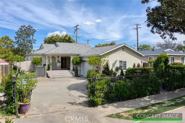 2005 11th, Santa Ana, CA 92703 - #1
