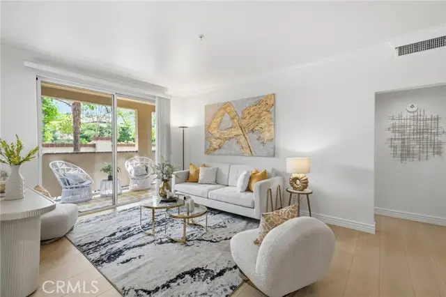 225 Gallery, Tustin, CA 92782 - #2