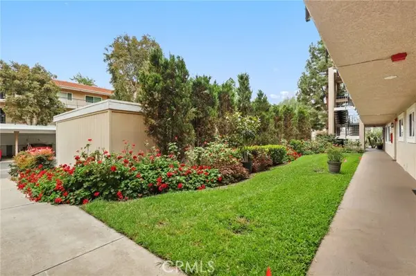3366 Punta Alta  #1C, Laguna Woods, CA 92637