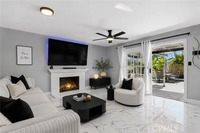 16842 Lucia Lane, Huntington Beach, CA 92647 - #3