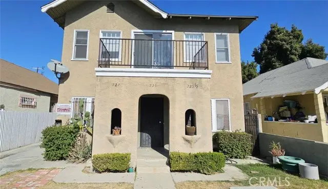 725 41st, Los Angeles, CA 90037 - #2