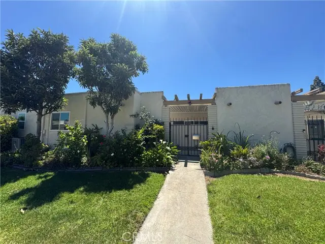 2252 Via Puerta  #B, Laguna Woods, CA 92637 - #1