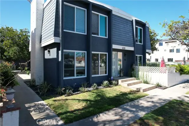 425 15th, Huntington Beach, CA 92648 - #1