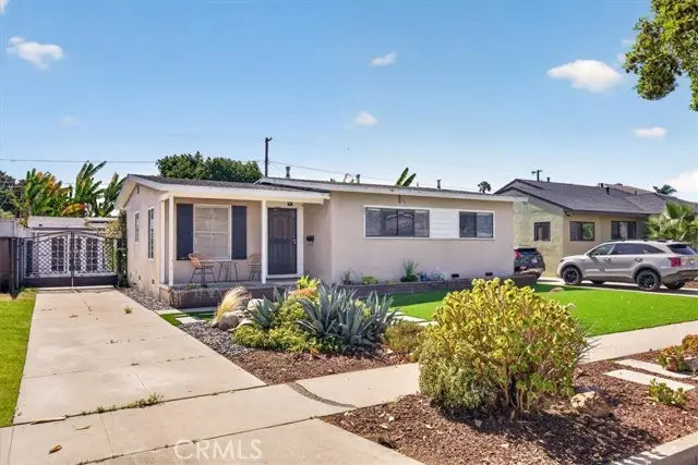 2831 Stanbridge Ave, Long Beach, CA 90815 - #1