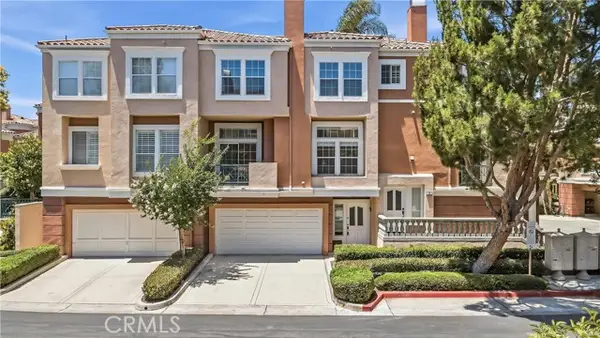 3 Palmieri Aisle, Irvine, CA 92606