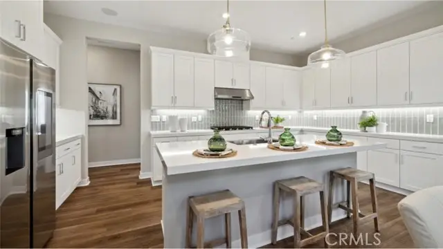 24571 Via La Sombrilla, Valencia, CA 91354 - #2