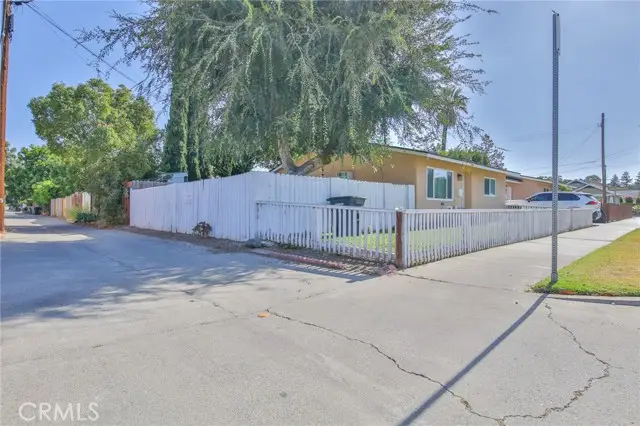 333 La Veta, Orange, CA 92866 - #3