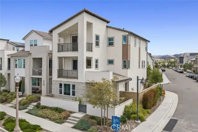 427 Flycatcher, Irvine, CA 92618 - #3