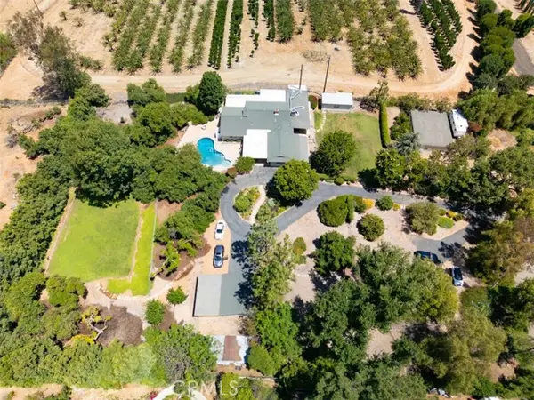 1566 Heather, Riverside, CA 92504