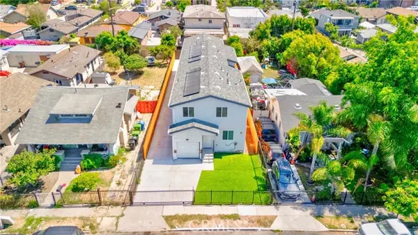 924 75th Street, Los Angeles, CA 90044