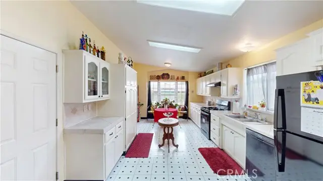 7271 Katella Avenue  #101, Stanton, CA 90680 - #2