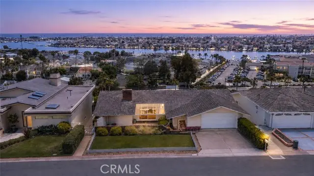 801 Kings, Newport Beach, CA 92663 - #1