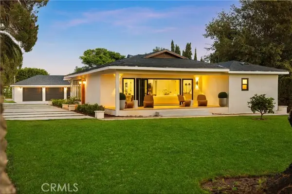 12742 Redhill Ave, Santa Ana, CA 92705