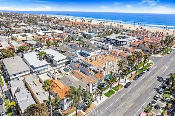 222 17th Street, Huntington Beach, CA 92648
