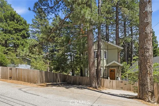 2543 Whispering Pines, Running Springs, CA 92382 - #3