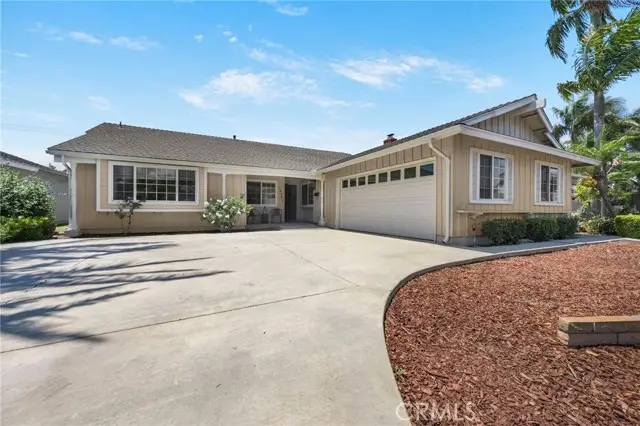 19541 Hartsdale, Huntington Beach, CA 92646 - #2