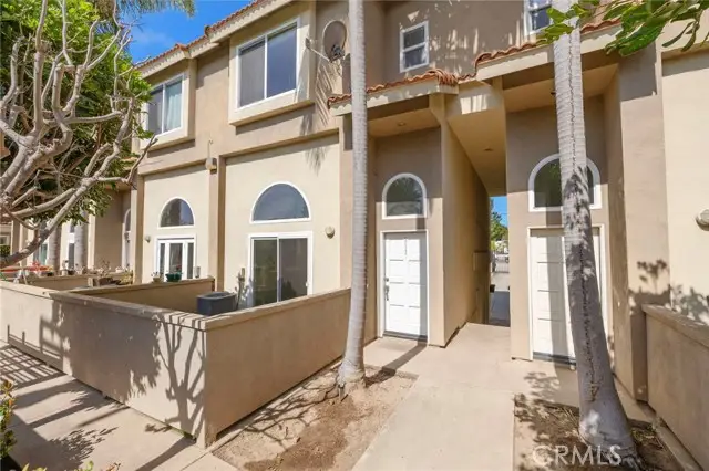1940 Maple Avenue  #111, Costa Mesa, CA 92627 - #2