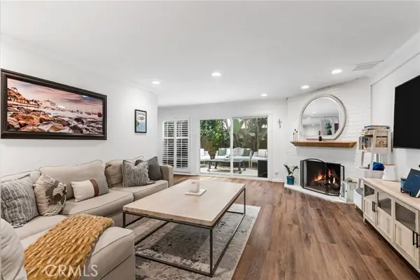 1741 Tustin Ave  #1A, Costa Mesa, CA 92627