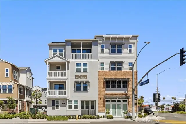 175 La Palma Avenue  #6, Anaheim, CA 92801 - #1